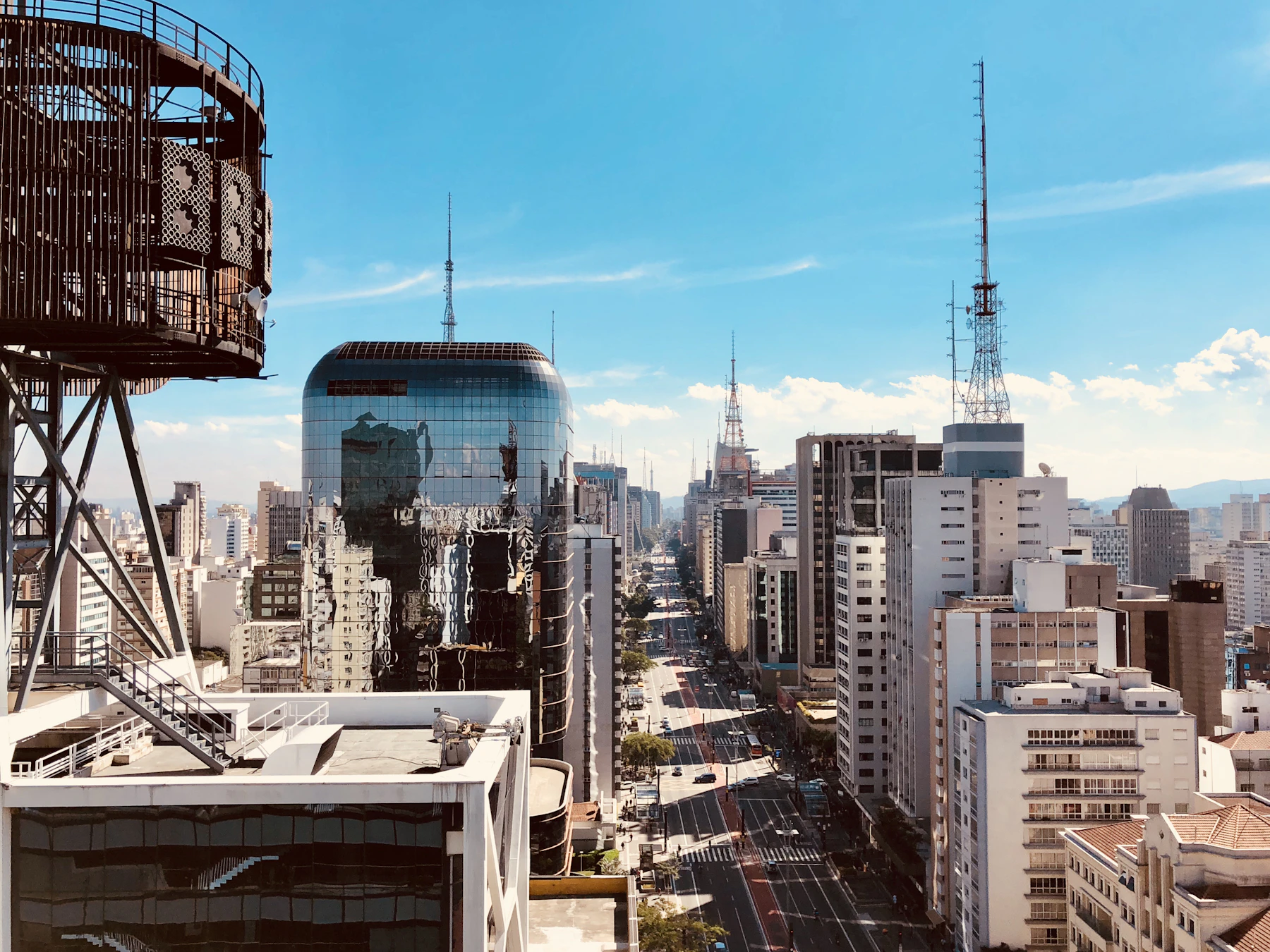 Skyline de São Paulo ao entardecer